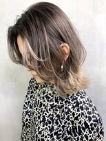 アイティー バイ アルバム 中野店(IT by ALBUM)&nbsp;ハイライトミディ_ホワイトアッシュショートパーマ_ba312412