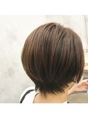 ショートボブ