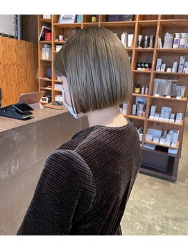 コレット(COLETTE) ハイトーンボブ