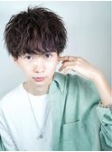 メンズ 波巻きパーマ束感ショート