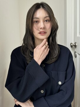 バイオレット ナゴヤ(Violet Nagoya) ハッシュレイヤー レイヤーカット ワンカールヘア