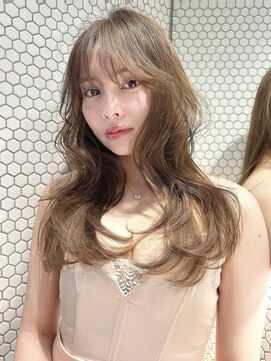 サイン 渋谷(SIGN) ザクザクレイヤーカット巻き方簡単ロング韓国アイドル表参道渋谷