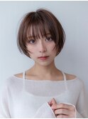 ショートボブ顔周りレイヤーイメチェンオリーブベージュ美髪矯正