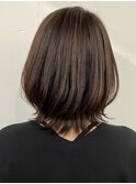 《me’lou》ミディアム×くびれレイヤー20代30代40代50代