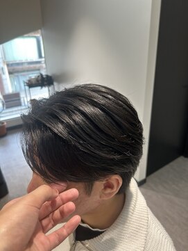 フィーネ 八戸(Fi-Ne) 【メンズ】センターパート