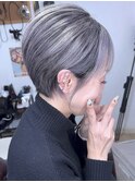 【白髪抹殺】脱白髪染めホワイトシャドールーツ×ブリーチ４回
