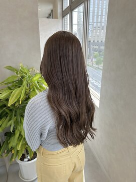 エレノア 枚方(Eleanor) ヘーゼルベージュ/ロングヘア