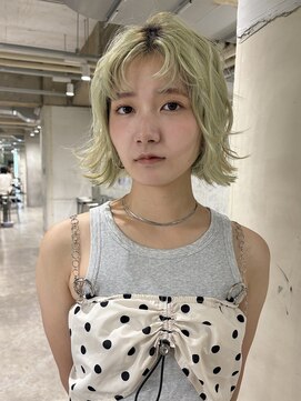 ロジ(loji) ペールグリーン×ボブレイヤー