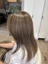 コロール (COROLLE)&nbsp;白髪率80％　アッシュグレージュカラー