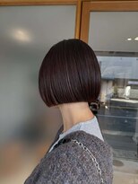 オーラ(ora)&nbsp;【30代ぱつっと切りっぱなしボブミニボブスタイル】