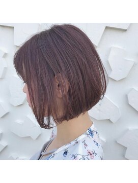 ウシワカマルイースト(ushiwakamaru East) ミニボブ×ラベンダーピンク