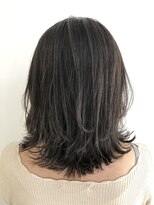 ネイヴィル(navile)&nbsp;オリーブグレージュ×外ハネボブ