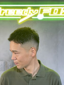 グリーディーフォックス 代々木(Greedy FOX) かき上げヘア/サイドパート/韓国マッシュ/フェードカット/代々木