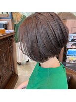 ハグヴィアン(HUG BIEN)&nbsp;大人ボブとアッシュピンク