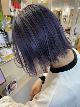 シャラク 佐野店(sharaku) 紫カラー×ショートボブ