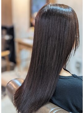 クリー(cree) デザインカラー/レイヤーカット/オリーブベージュ/こなれミディ