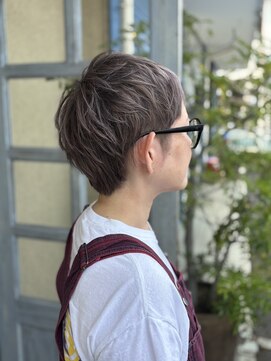 ワンネスヘアーサロン(oneness hair salon) プラチナピンクアッシュベリーショート