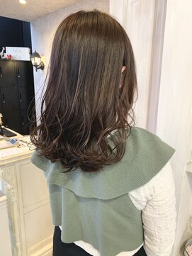 キャアリー(Caary) 福山市美容院Caaryツヤ感アップ↑スモーキーブラウンカラー20代