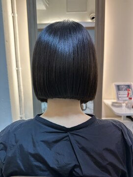 アンサルトポイ(unsarto poi) 切りっぱなしボブ