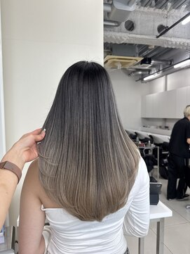 アライブ ハラジュク(ALIVE harajuku) 【ALIVE yu-ki 伸びても気にならない海外風バレイヤージュ】