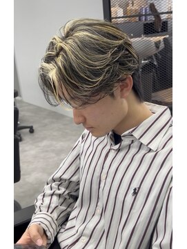 ファースト 秦野店(First) メンズハイライト/センターパート/ニュアンスパーマ/縮毛矯正