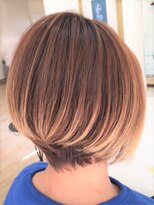 ヴァニラ(Vanilla)&nbsp;前下がり＃毛先明るめ