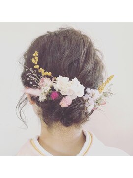 ルッソ(LUSSO) ドライフラワーを活かしたアレンジヘア