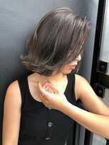 トルネード(TORNADO)&nbsp;外ハネハイライトボブグレージュ