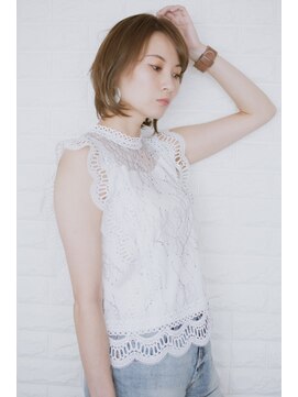 ノイン(noine) メイク直しならぬ、ヘア直しだって必要。