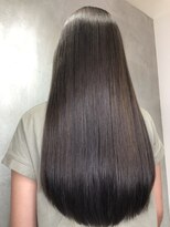 テテ(TETE) ツヤ感重視 ノーブルアッシュ 長堀橋×心斎橋