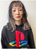 10代20代ウルフカットインナーカラーハイトーンカラーベージュ