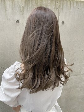 ロンドアベニール 北千住(Lond avenir) くびれヘア　グレーベージュ　西田大樹