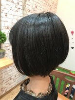 レストタイムマムヘアー(Rest Time Mom hair)&nbsp;キッズ　前下がりショート　レディース