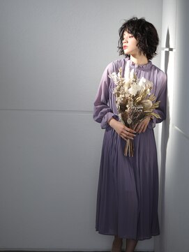 フーチー クーチー アマティー 豊中店(FUCHI KUCHI amati) ランダムカールのフレンチボブvol.2