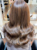 テン 栄店(tenn)&nbsp;くびれヘア/カーキアッシュ/イルミナカラー/髪質改善【kuroda】