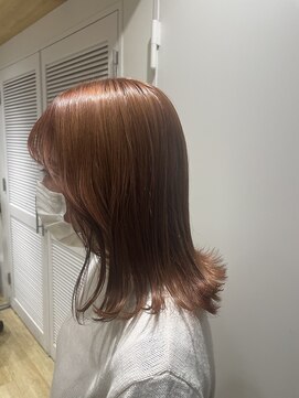 エイト新宿店(EIGHT shinjuku) ピンクベージュ