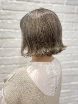 ヘアーズ ドレッサー(HAIR'S DRESSER.)の写真/＜須屋＊女性staffのみ＞経験豊富なスタイリストがあなたに適したメニューをご提案♪