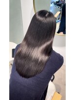 ティア(Tia.) (縮毛矯正/髪質改善/髪質改善カラー/オリーブグレージュ)