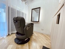 【プライベート空間】半個室で周りを気にせず落ち着く美容室（美容室が苦手な方でもくつろいでいただける）