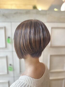 ピュア ポイント 和光店(PURE POINT) 前下がりボブ／ハンサムショート