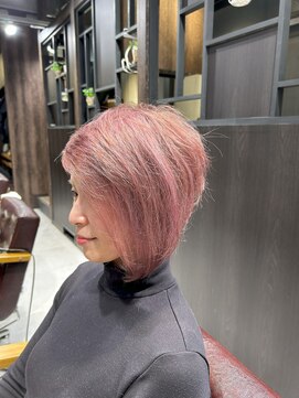 ロナロナ 髪質改善大人ショート　パステルラベンダーカラー