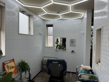 ウォークヘアーの写真/注目スタイリスト篠原が創る、圧倒的モテstyleで自由にキマる!アットホームな空間で通いやすいのも魅力。