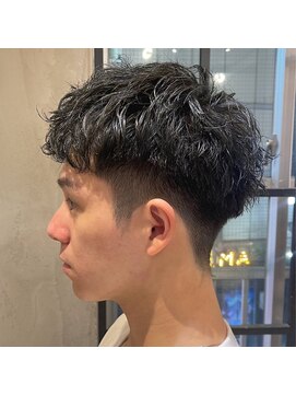 ラナ 新宿(lana) ツイストスパイラルパーマショートレイヤーマッシュツーブロック