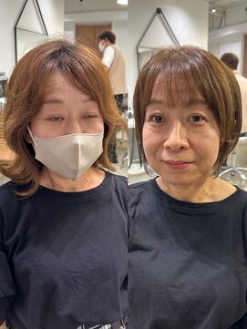 メモリーズ 表参道(Memories) 30代40代50代耳かけショートボブ前髪あり丸みショート白髪ぼかし