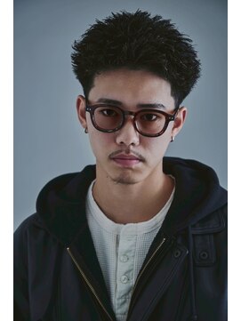 スパイキーショート