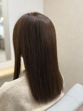 ベージュカラー