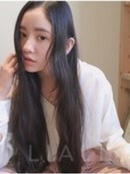 リアリ(LIALI)の写真/こだわりの商材多数取扱い★髪質に合わせたケアで、髪の芯から潤いたっぷりの美艶ヘアに♪