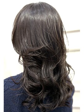 プエンテ デ メホラ(Puente de Mejora) 髪質改善METEOストレートデジタルパーマ