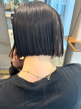 ローマー(ROAMER omotesando) 切りっぱなしボブ髪質改善縮毛矯正レイヤーボブパーマ
