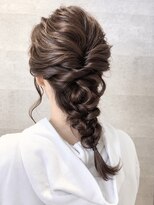 リオリス ヘア サロン(Rioris hair salon)&nbsp;大人かわいい編みおろしアレンジ